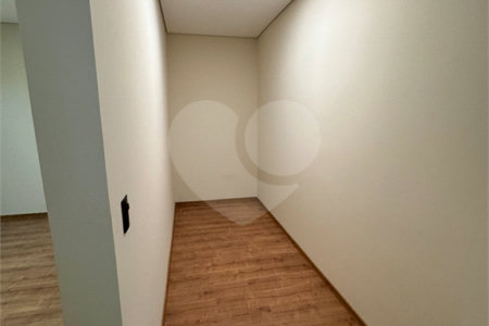 Casa à venda com 3 quartos, sendo 1 suíte, no condomínio Residencial Villagio Wanel, Sorocaba - SP