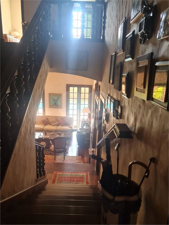 Casa à venda com 5 quartos, sendo 2 suítes,  em Jardim Morumbi, São Paulo, SP