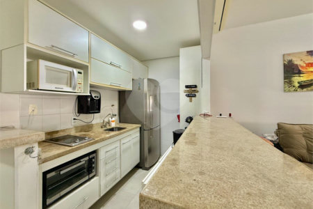 Apartamento Duplex bem localizado com 3 Quartos à venda, 120m² - Enseada, Guarujá - SP