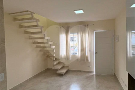 Casa à venda com 2 quartos no condomínio Residencial Ilha de Malta,255, Cotia - SP