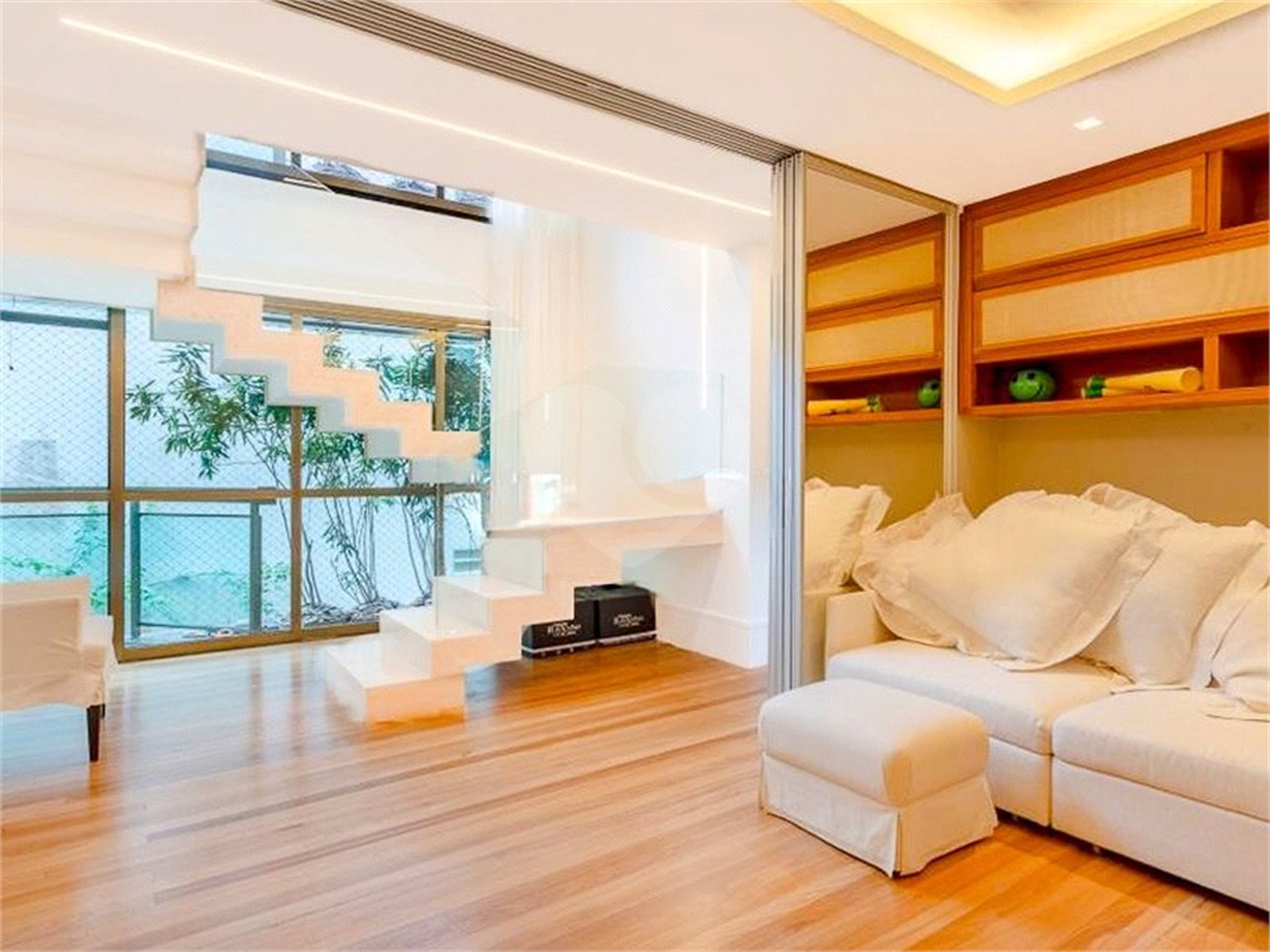 Duplex à venda com 3 quartos, sendo 2 suítes, em Jardim Botânico, Rio de Janeiro, RJ