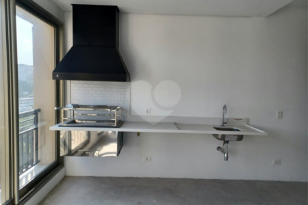 Apartamento à venda com 4 suítes em Real Parque, São Paulo, SP