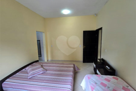 Chácara à venda com 3 quartos, sendo 1 suíte, em Cercadinho, Alambari, SP