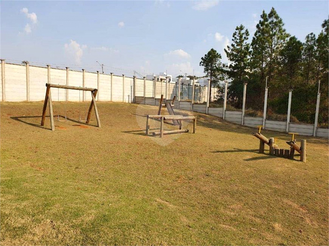 Casa à venda com 3 quartos, sendo 1 suíte,  no condomínio Jardins DI Roma Piazza Navonna, Indaiatuba - SP