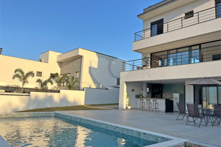 Casa à venda com 3 suítes no condomínio Terras da Alvorada, Itupeva - SP
