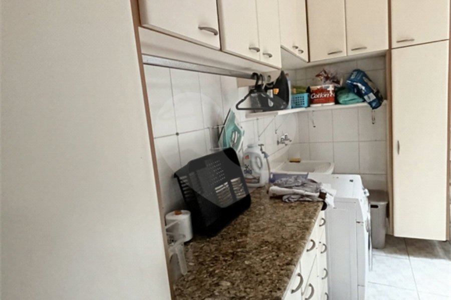 Sobrado à venda com 4 quartos, sendo 1 suíte, em Jaçanã, São Paulo, SP