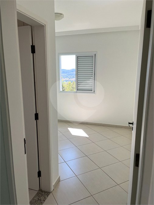 Apartamento para alugar com 3 quartos, sendo 1 suíte,  em Pinheirinho, Vinhedo, SP