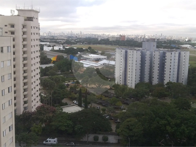 Apartamento à venda com 2 quartos, sendo 1 suíte,  em Santana, São Paulo, SP