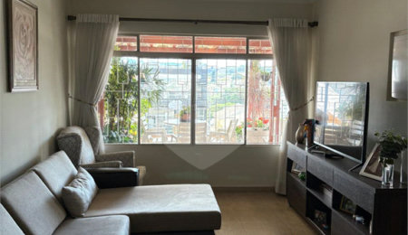 Sobrado à venda com 3 quartos em Água Fria, São Paulo, SP