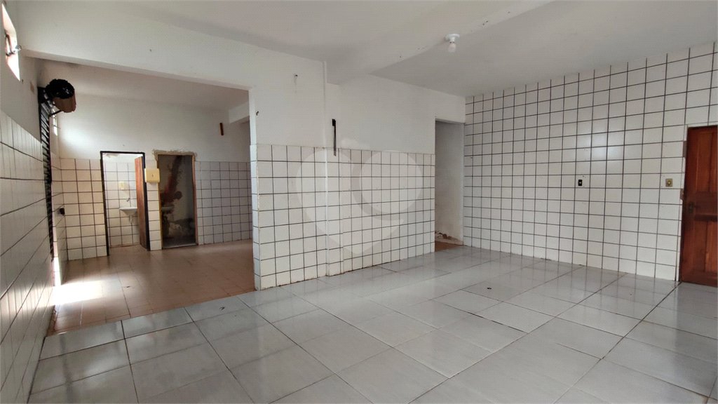 Salão para alugar em Chapadinha, Itapetininga, SP