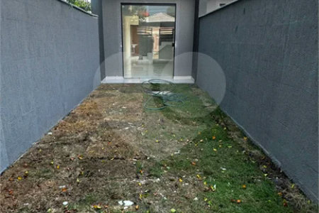 Casa à venda com 2 quartos, sendo 1 suíte,  em Campo Grande, Rio de Janeiro, RJ