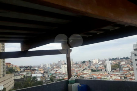 Casa à venda com 2 quartos, sendo 1 suíte, no condomínio Travessa Carmem Lúcia Carneiro,88, São Paulo - SP