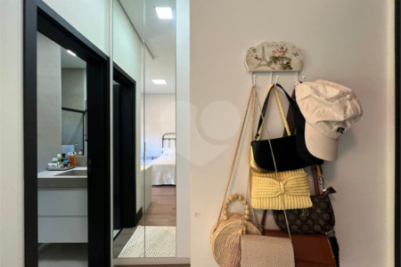 Casa à venda com 3 suítes no condomínio Vinhas da Vista Alegre - Lado Sede, Vinhedo - SP