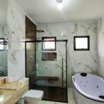 Casa à venda com 4 suítes no condomínio Residencial Vila Real, Bragança Paulista - SP