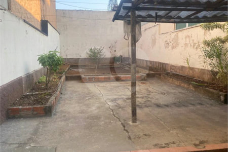 Sobrado à venda ou para alugar com 3 quartos, sendo 1 suíte, em Vila Carrão, São Paulo, SP