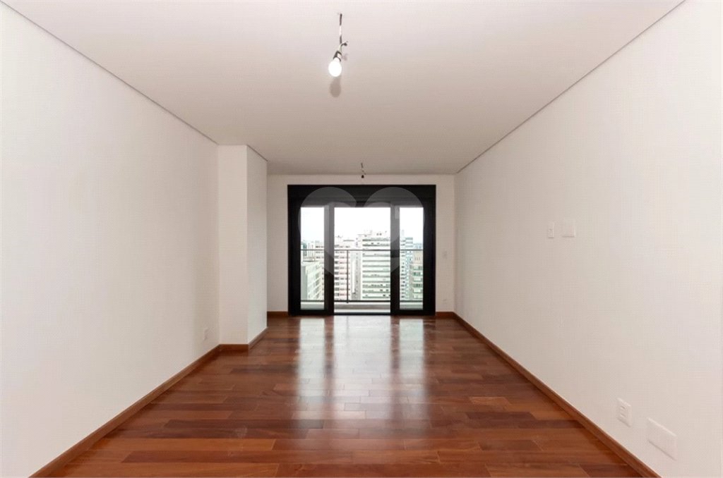 Apartamento à venda com 3 suítes em Jardim Paulista, São Paulo, SP