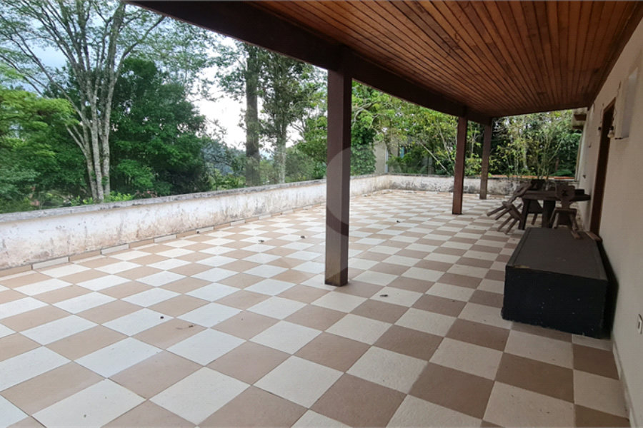 Casa à venda com 4 suítes no condomínio Jardim da Montanha I, Mairiporã - SP