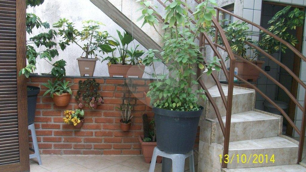 Sobrado à venda com 5 quartos, sendo 1 suíte, em Parada Inglesa, São Paulo, SP