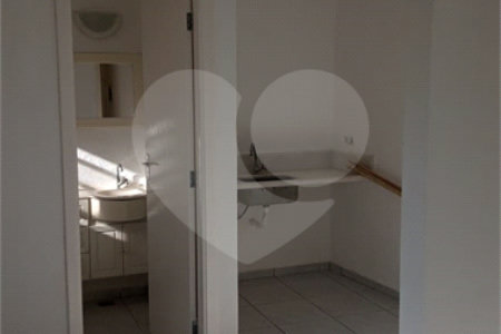 Casa à venda com 5 quartos, sendo 3 suítes,  no condomínio Estância Marambaia, Vinhedo - SP