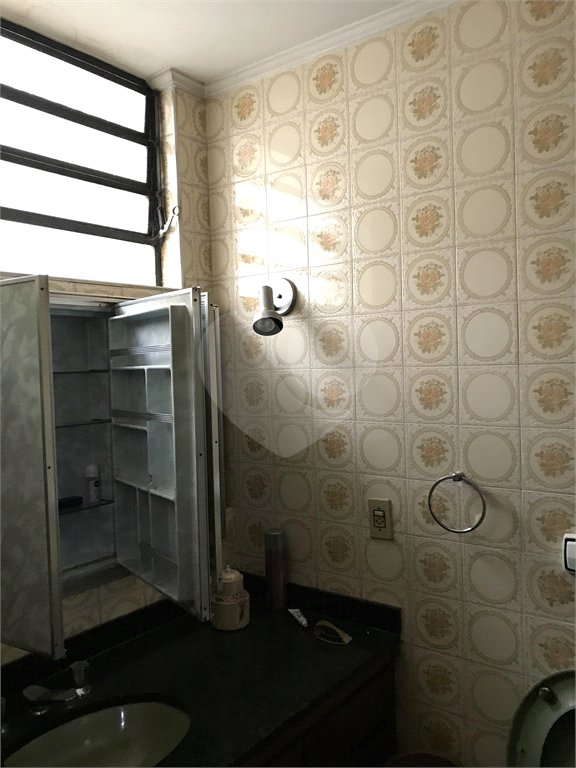Sobrado à venda com 4 quartos, sendo 2 suítes,  em Vila Mariana, São Paulo, SP