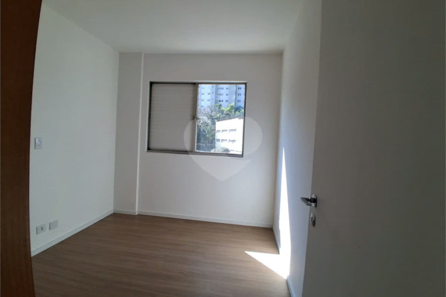 Apartamento à venda com 4 quartos, sendo 1 suíte, em Santana, São Paulo, SP