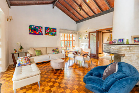 Casa à venda com 3 quartos, sendo 2 suítes,  em Alto da Boa Vista, São Paulo, SP