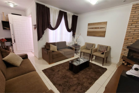 Sobrado à venda com 3 quartos, sendo 1 suíte, em Vila Romana, São Paulo, SP