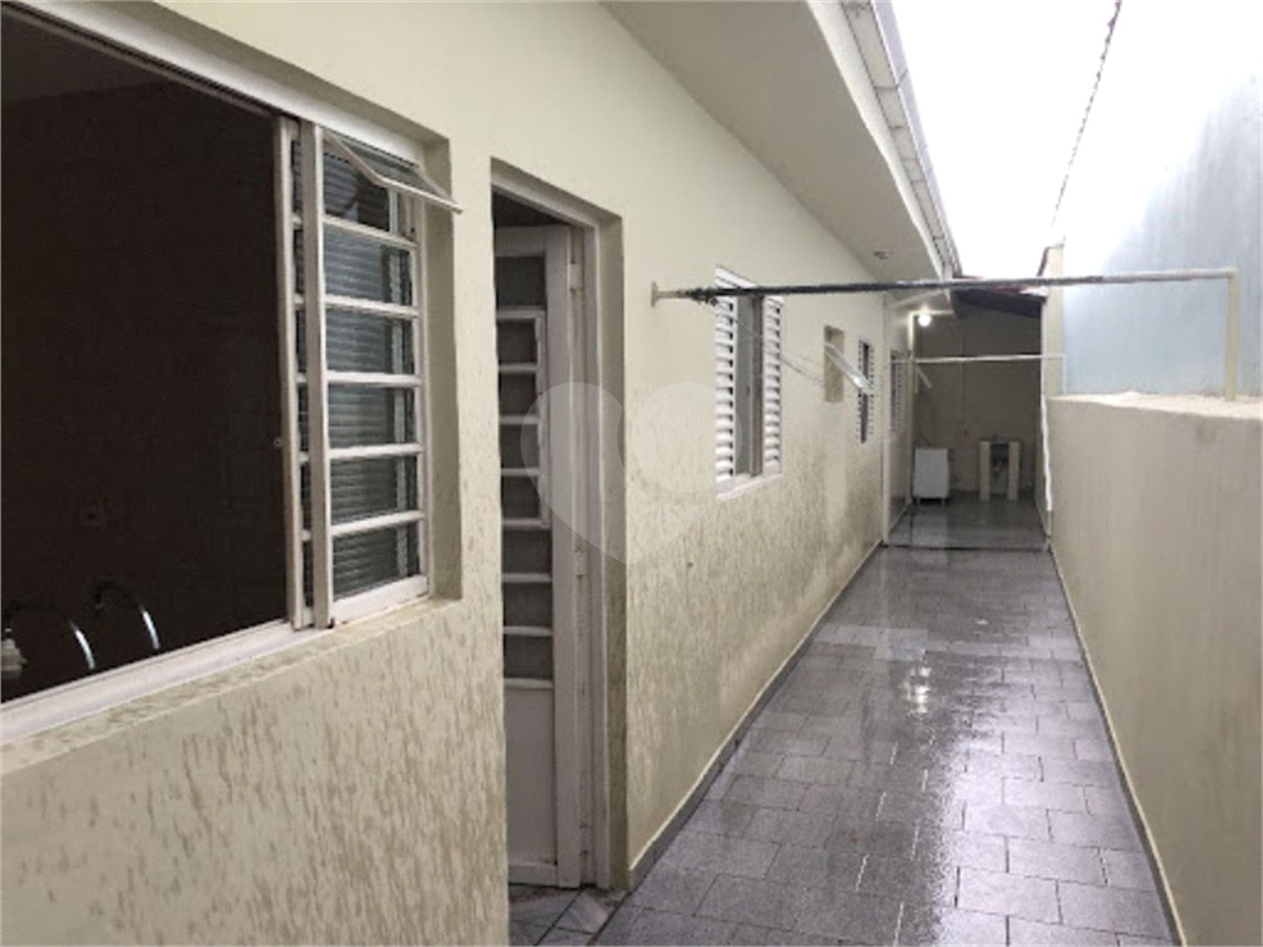 Casa à venda com 3 quartos, sendo 1 suíte, em Loteamento Terras de São Pedro e São Paulo, Salto, SP