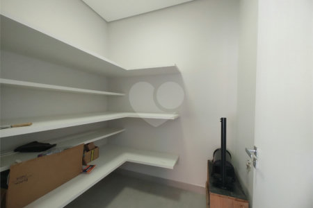 Casa à venda com 3 suítes no condomínio Terras de São Francisco, Sorocaba - SP