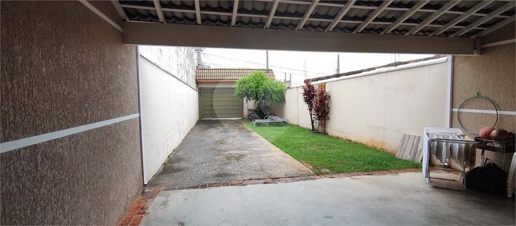 Casa à venda com 2 quartos, sendo 1 suíte, em Jardim Nair Maria, Salto, SP