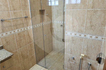 Casa Locação e Venda Condomínio Portal de Itaici 04 Dormitórios 02 suítes