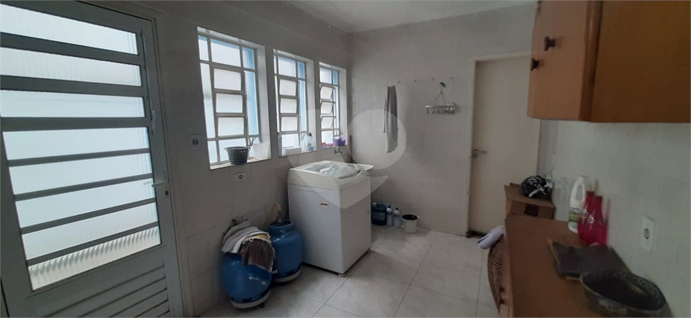Sobrado à venda com 4 quartos, sendo 1 suíte, em Vila Lúcia, São Paulo, SP