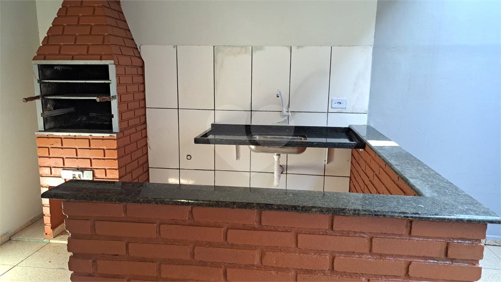 Casa à venda com 2 quartos em Jardim Vitória, Mairinque, SP