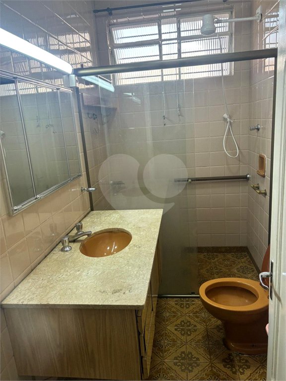 Casa à venda com 3 quartos, sendo 1 suíte, em Belenzinho, São Paulo, SP