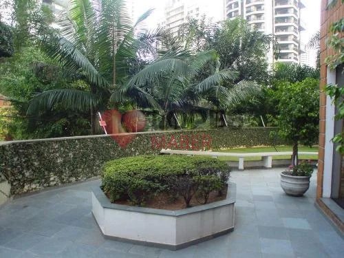 Apartamento à venda com 3 suítes em Vila Suzana, São Paulo, SP