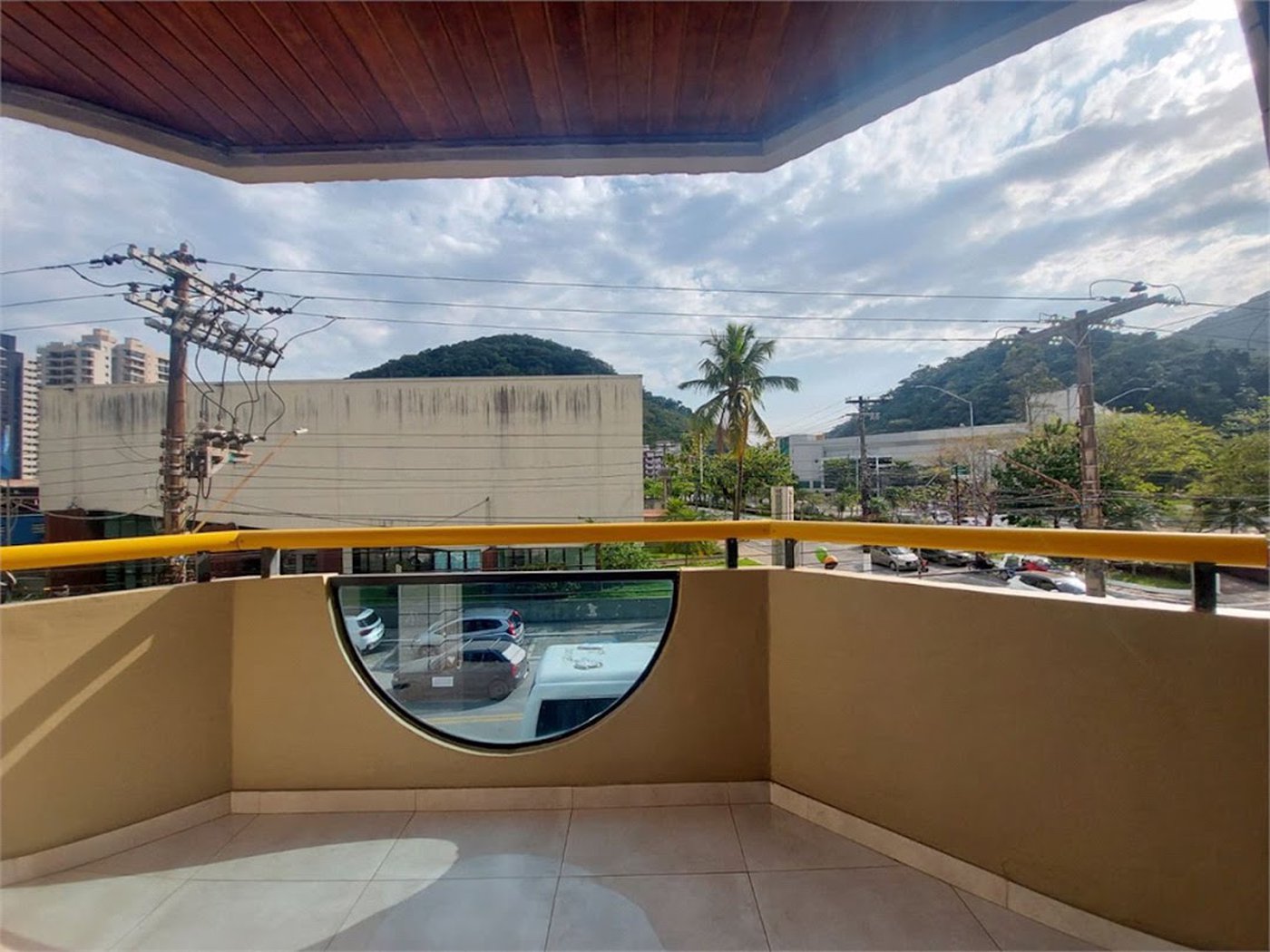 Apartamento Residencial à venda, Enseada, Guarujá - AP0900.