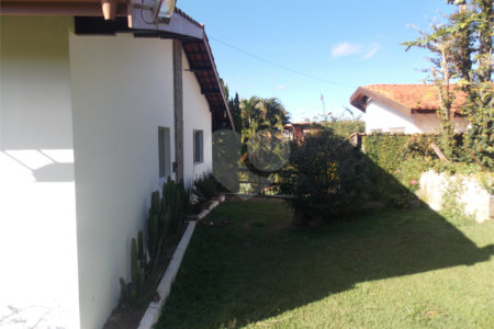 Casa à venda com 2 quartos, sendo 1 suíte, em Campos de Atibaia, Atibaia, SP