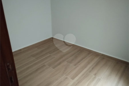 Sobrado à venda com 3 quartos, sendo 1 suíte, em Vila Mazzei, São Paulo, SP