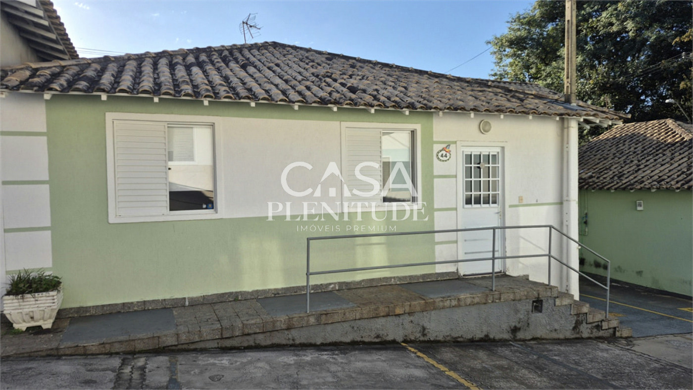 Casa em condomínio à venda com 3 quartos, sendo 1 suíte, em Jardim Residencial Carmem Blanco, Sorocaba, SP