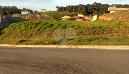 Terreno à venda no condomínio Encontro das Águas, Nazaré Paulista - SP
