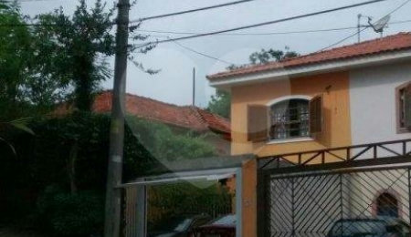 Casa Térrea à venda com 3 quartos, sendo 1 suíte,  em Jardim Peri, São Paulo, SP