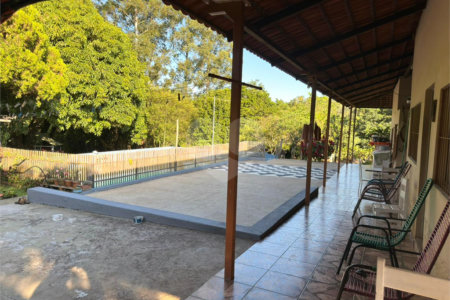 Chácara à venda com 4 quartos, sendo 3 suítes,  em Vila Recreio, Itapetininga, SP