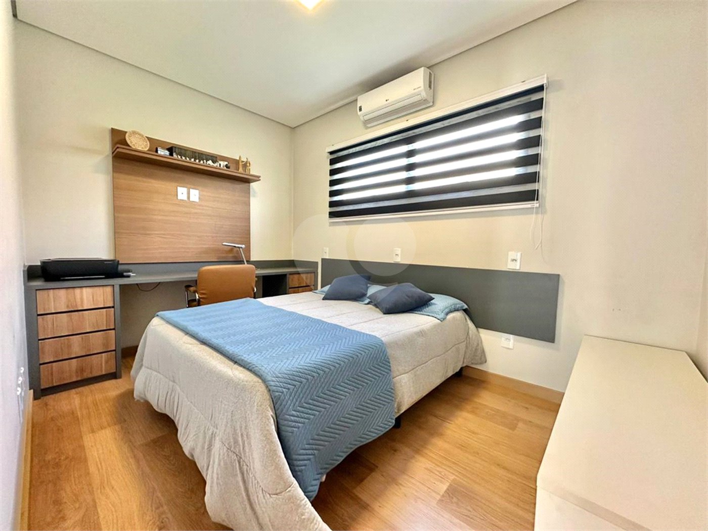 Condomínio à venda com 4 quartos, sendo 3 suítes,  em Bairro da Vossoroca, Sorocaba, SP