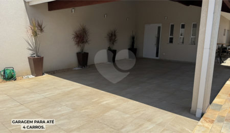 Casa à venda com 3 quartos, sendo 1 suíte,  em Vila Rica, Atibaia, SP