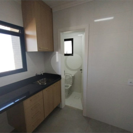 Apartamento à venda com 5 quartos, sendo 2 suítes, em Aclimação, São Paulo, SP