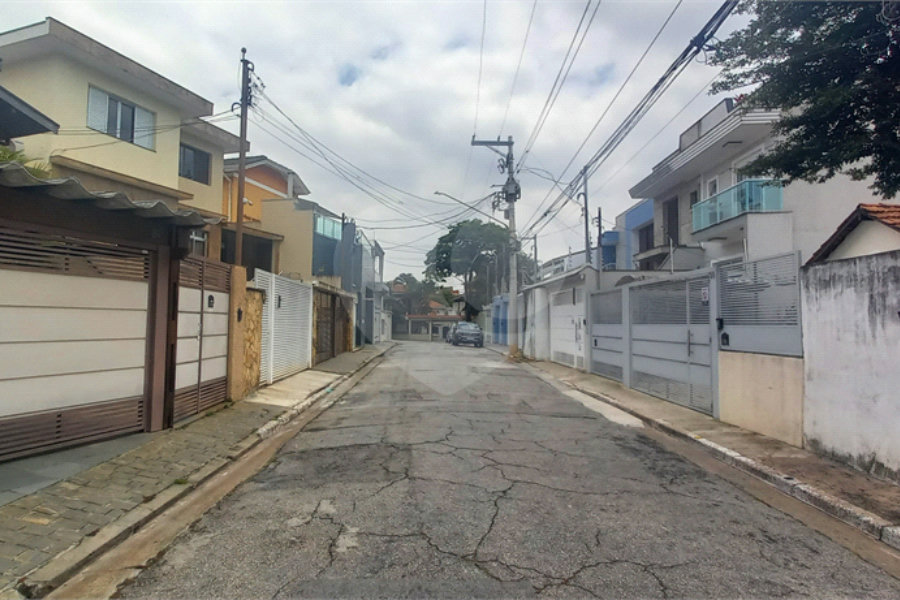 Casa à venda com 3 quartos em Santa Teresinha, São Paulo, SP