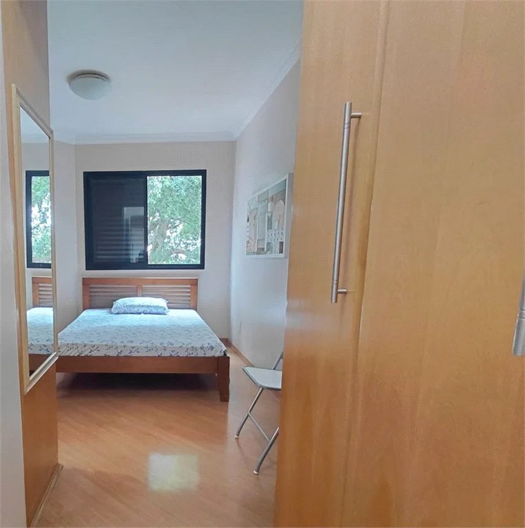Apartamento à venda com 3 quartos, sendo 1 suíte,  em Vila Romana, São Paulo, SP