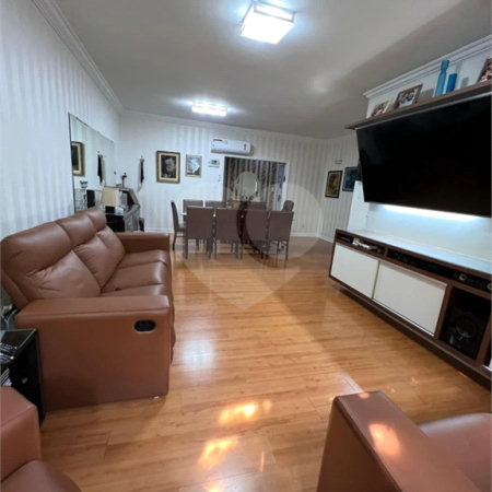 Apartamento à venda com 3 quartos, sendo 1 suíte, em Santa Cecília, São Paulo, SP