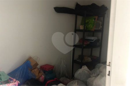 Sobrado à venda com 3 quartos, sendo 1 suíte, em Alto da Boa Vista, São Paulo, SP