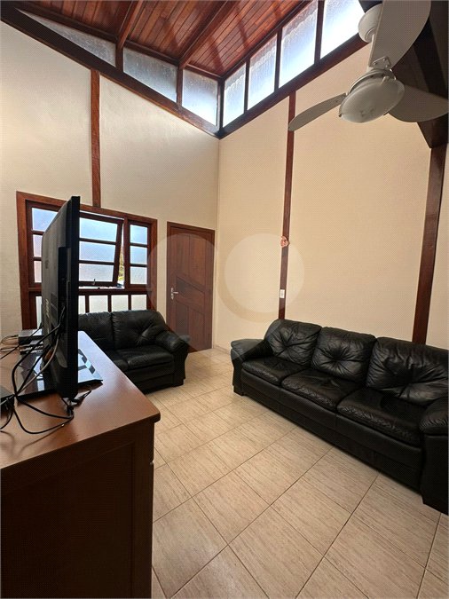 Casa à venda com 3 quartos, sendo 1 suíte,  no condomínio Morada da Praia, Bertioga - SP